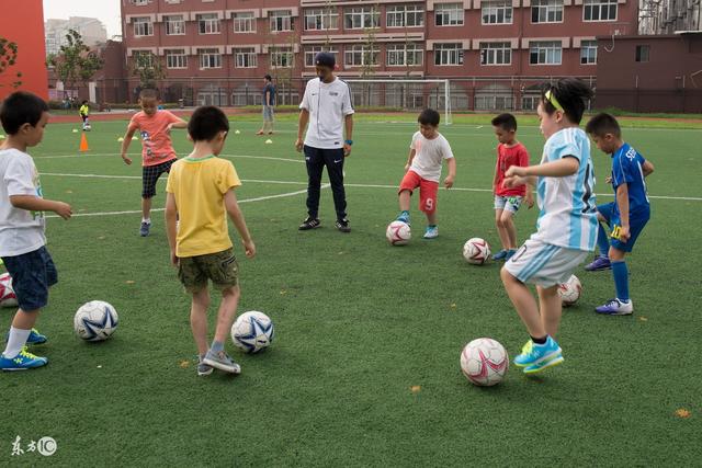 一张号码布，撬动大消费