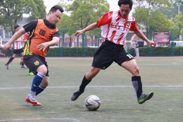 西超杯-维尼修斯帽子戏法 皇马4-1巴萨夺冠